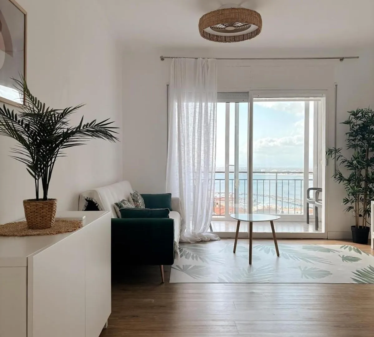 Bella Vista Apartment - Costa Brava Seaview Roses