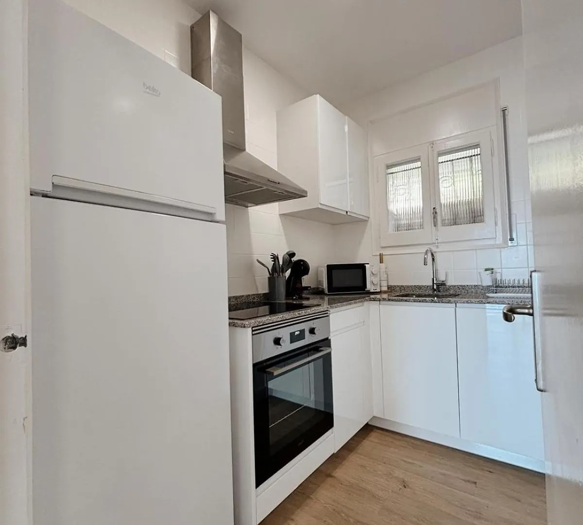 Bella Vista Apartment - Costa Brava Seaview 로지즈